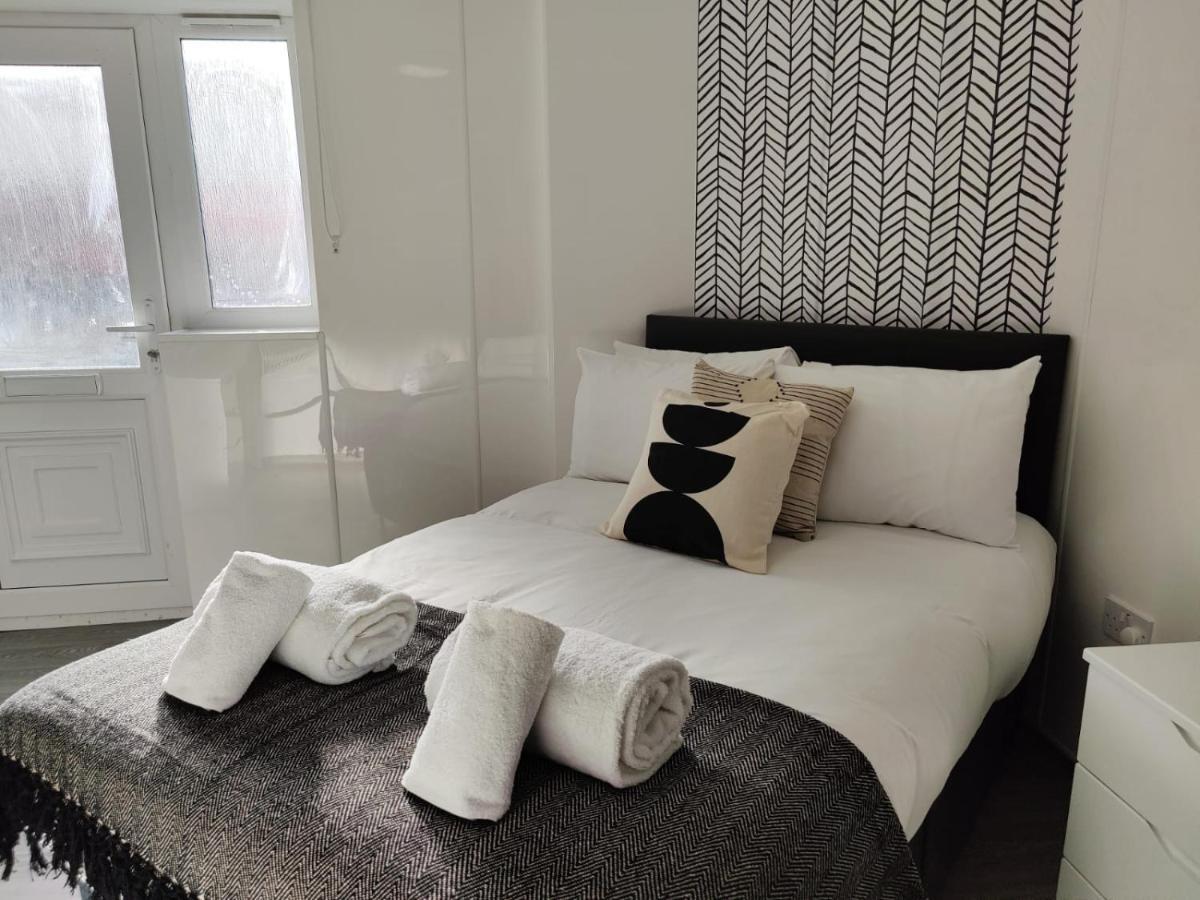 סוואנסי Double Ensuite Rooms מראה חיצוני תמונה